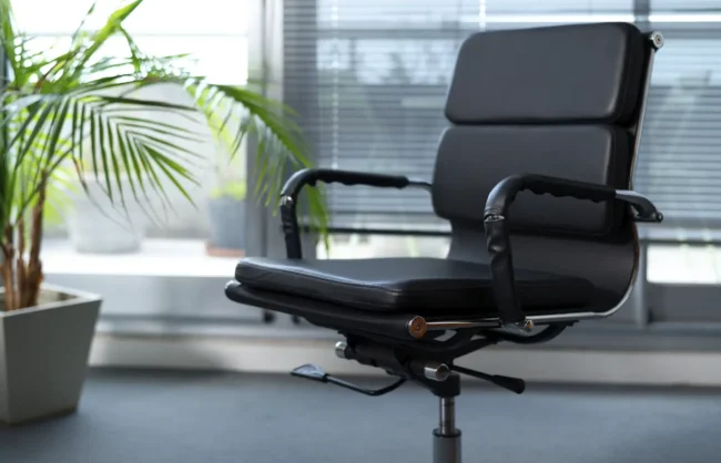 Img silla oficina negra
