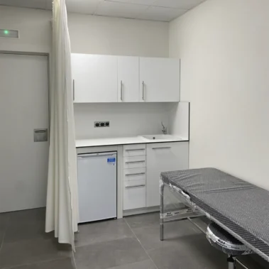 Img Equipamiento para Consultas Medicas 3