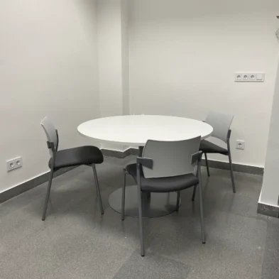 Img Equipamiento para Consultas Medicas 6