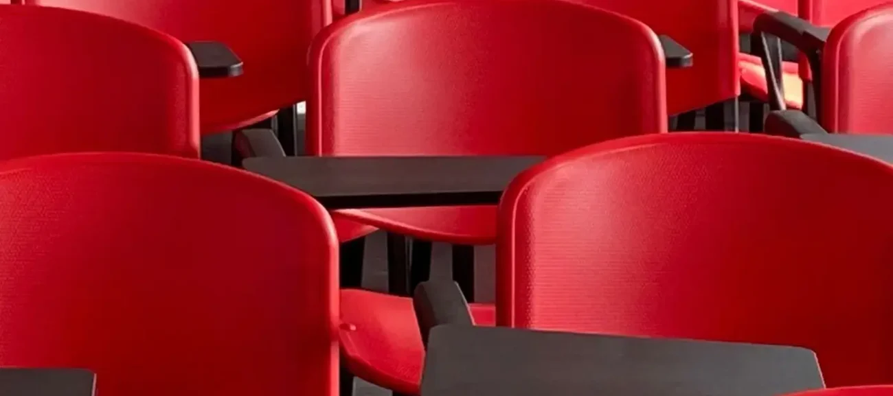 Img Instalacion de Sillas Flipper con Pala Portada