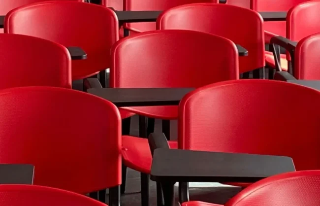 Img Instalacion de Sillas Flipper con Pala Portada